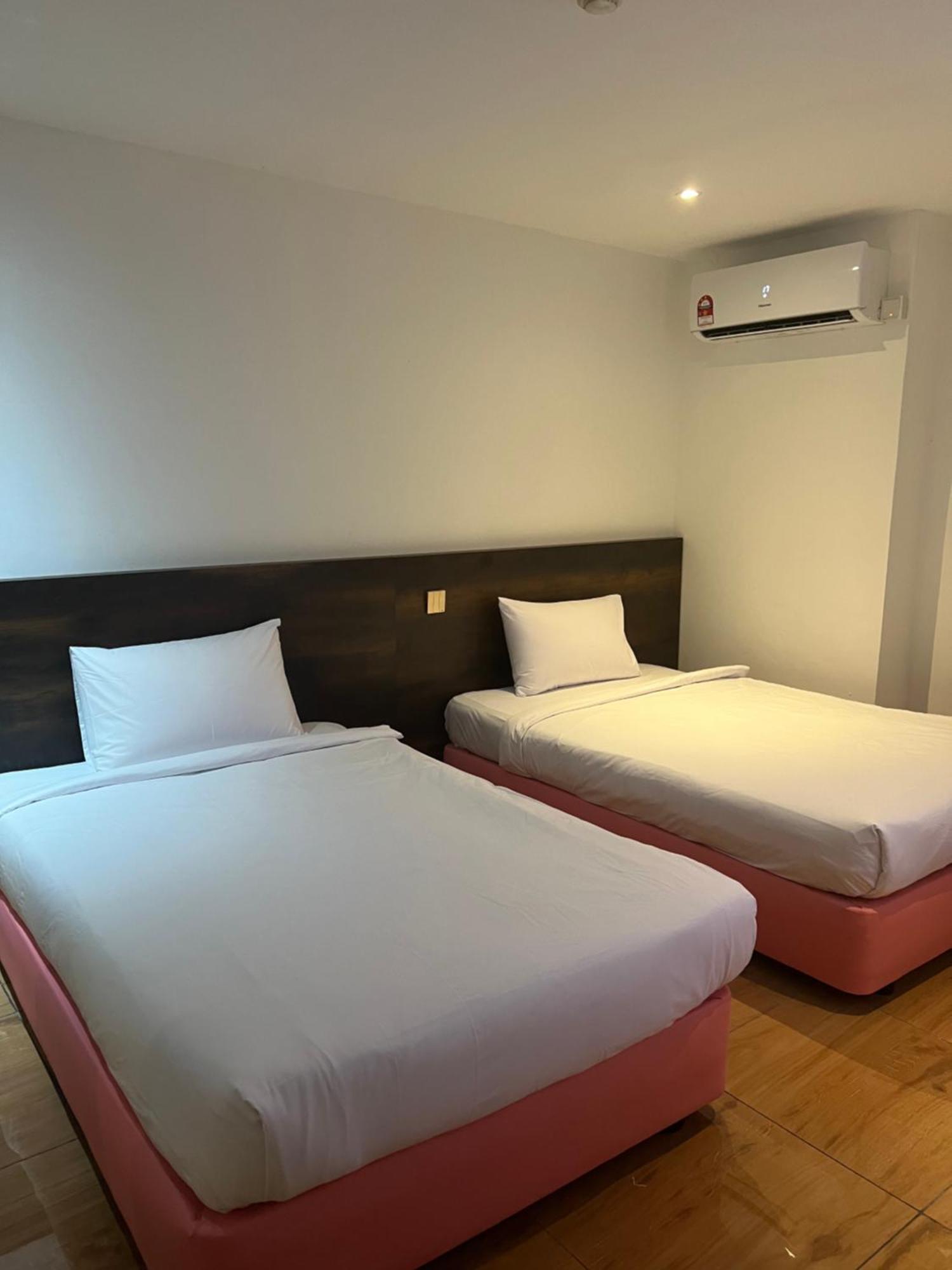 Hotel Sri Sutra Petaling Jaya Extérieur photo